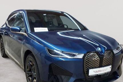 BMW iX 47.404 km 50.889 &euro; Fernwald-Steinbach 35463