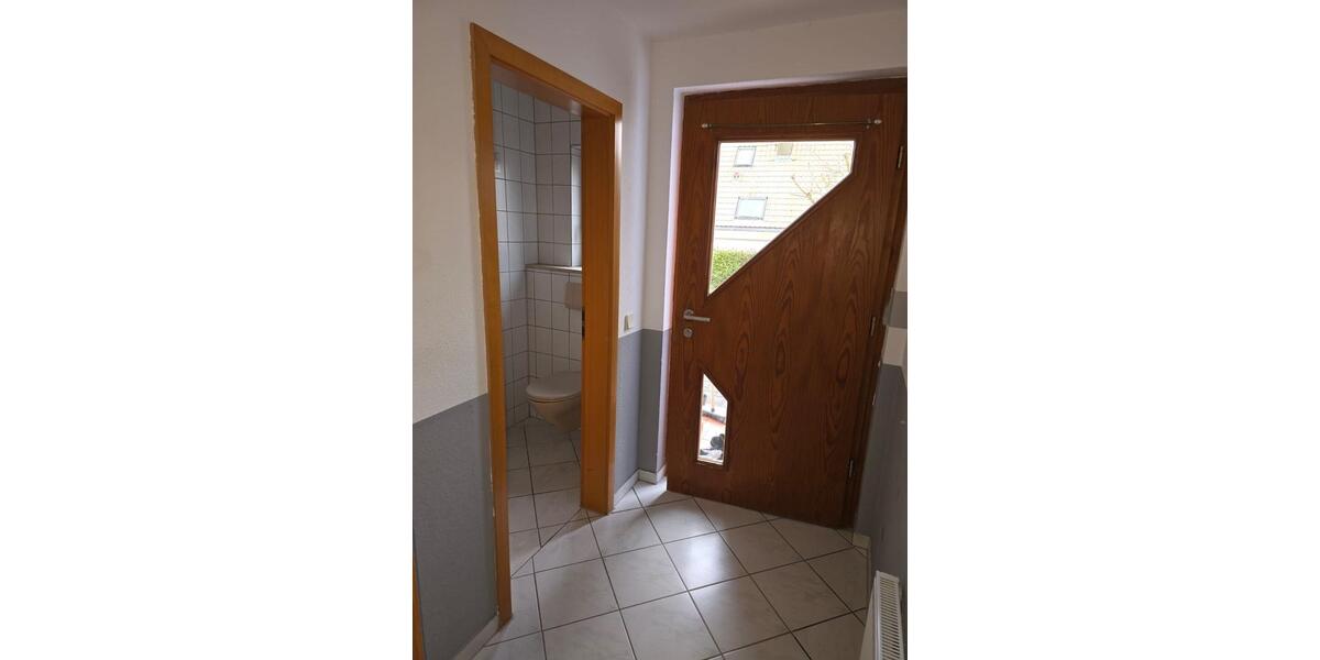 Doppelhaushälfte Schorndorf - 5 Zimmer, 120 m&sup2;, 1.300&euro; | Angebot:26313387