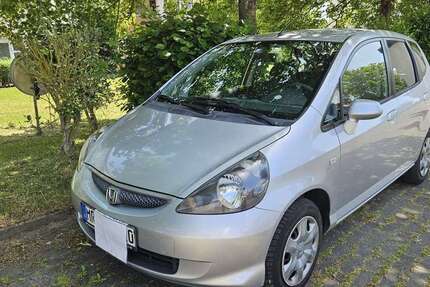 Honda Jazz 241.000 km 1.880 &euro; Kirchhain 35274