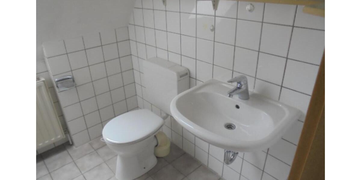 Dachgeschoßwohnung Bad Brückenau - 2 Zimmer, 60 m&sup2;, 500&euro; | Angebot:25961695
