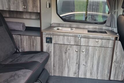 Opel Vivaro 108.000 km 27.500 € Hemer 58675