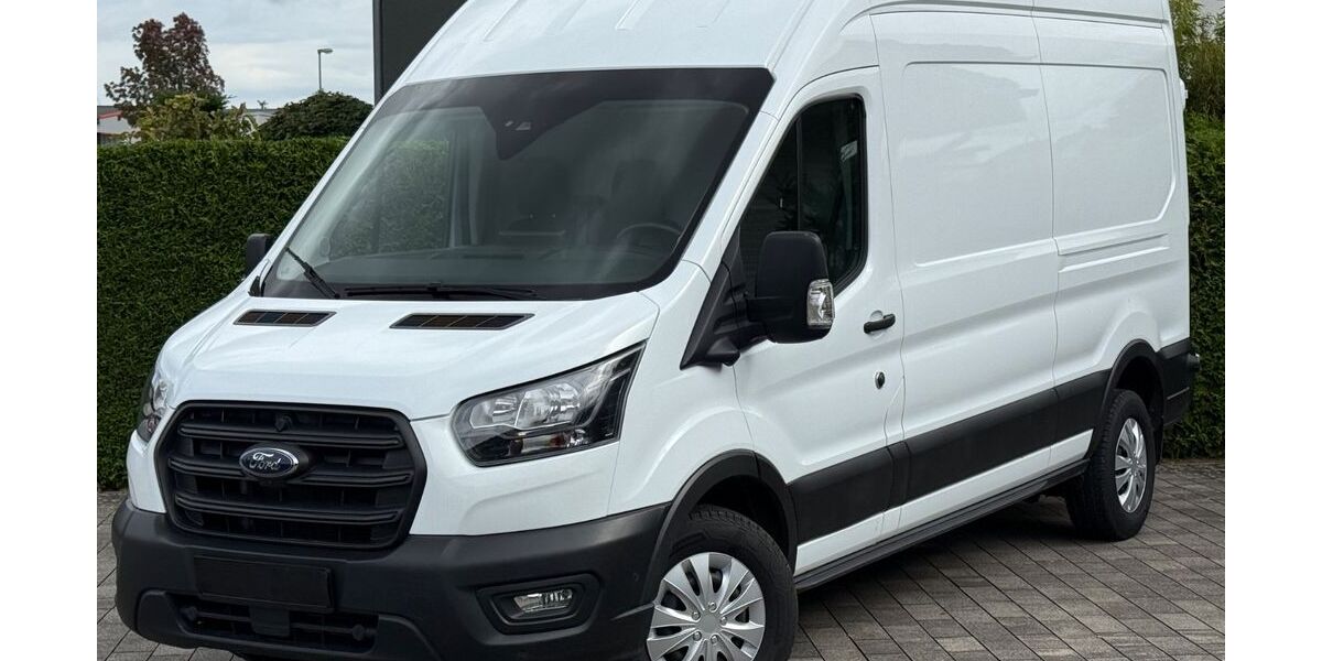 Ford Transit 17.000 km 28.900 € Bad Lippspringe 33175