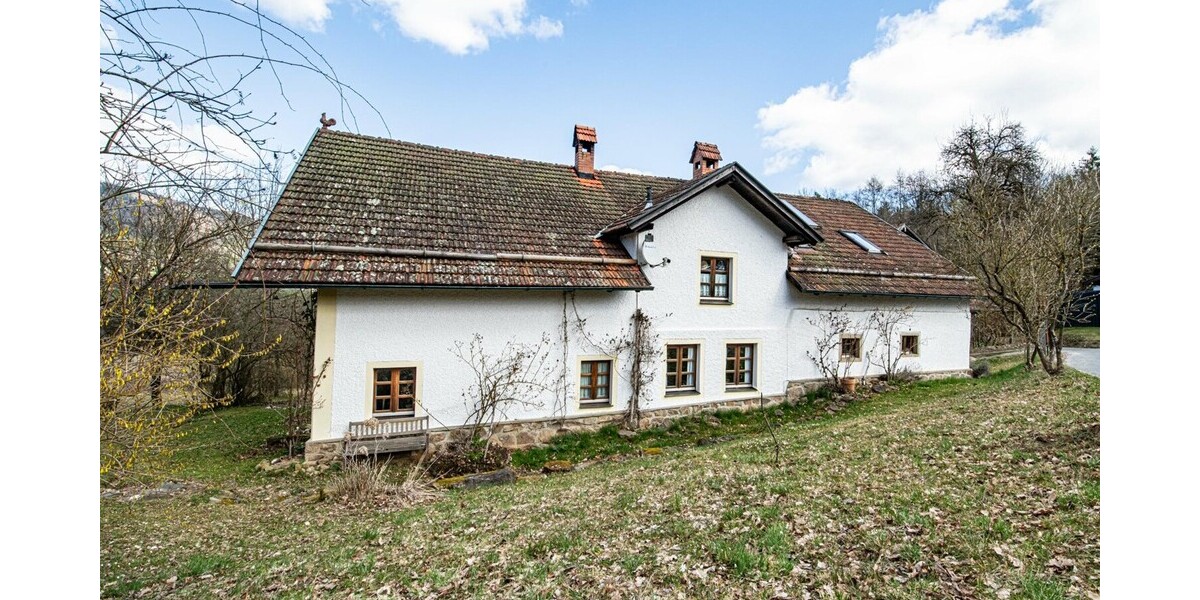 „Idyllisches Bauernhaus mit Teich & eigener Quelle – Ruhe, Natur und Geschichte vereint“ - Bauernhaus, Landhaus Weiding | Angebot:26041922