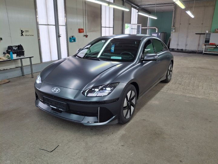 IONIQ 6