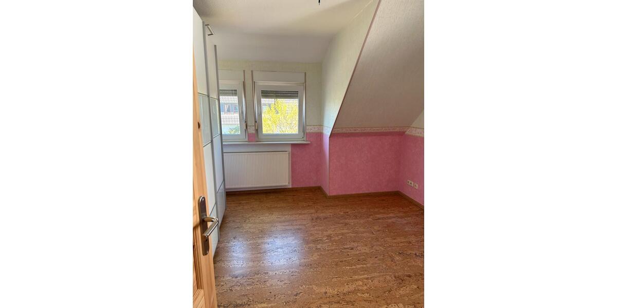 Einfamilienhaus Hodenhagen - 8 Zimmer, 136 m&sup2;, 1.020&euro; | Angebot:26375592