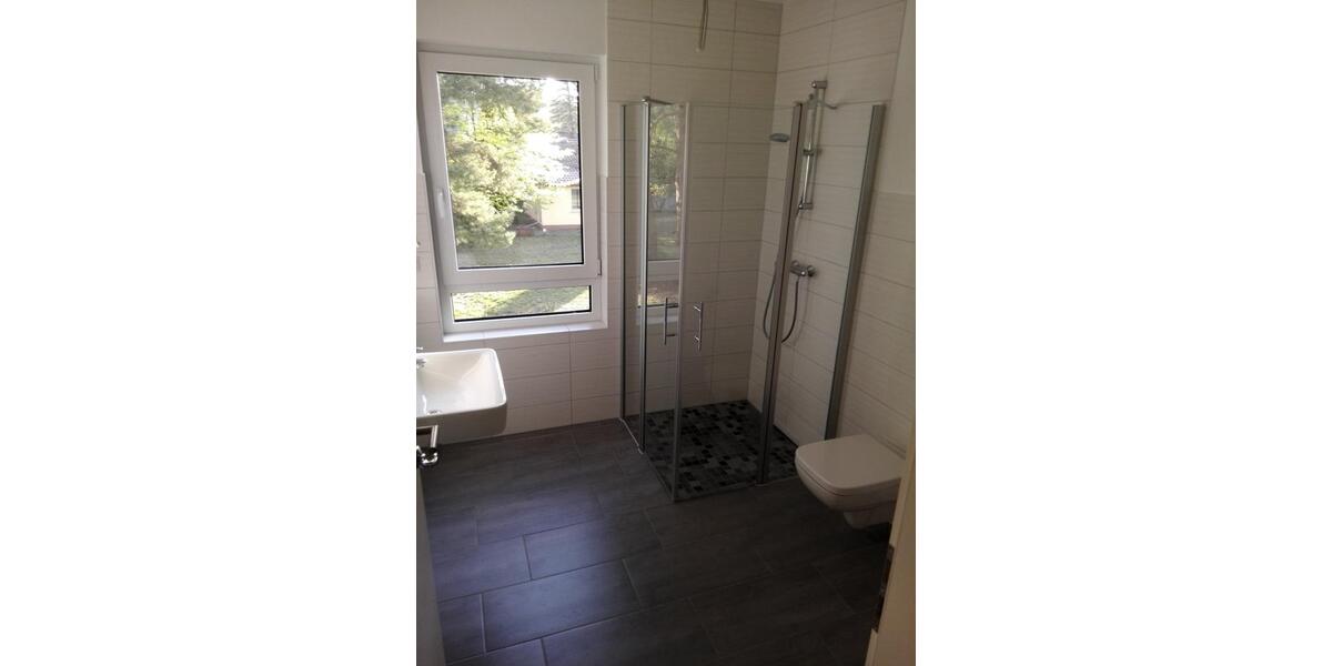 Etagenwohnung Erkner - 3 Zimmer, 86 m&sup2;, 1.300&euro; | Angebot:25327202