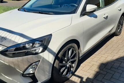 Ford Focus 46.000 km 17.599 &euro; Dierdorf 56269