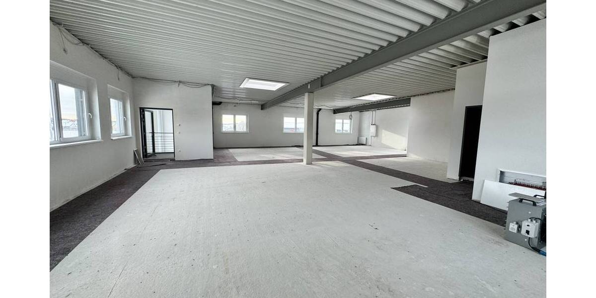 Gewerbeobjekt Röttenbach - 2.140&euro; | Angebot:19297292