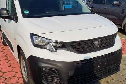 Peugeot Partner 104.000 km 13.480 &euro; Essen 45307