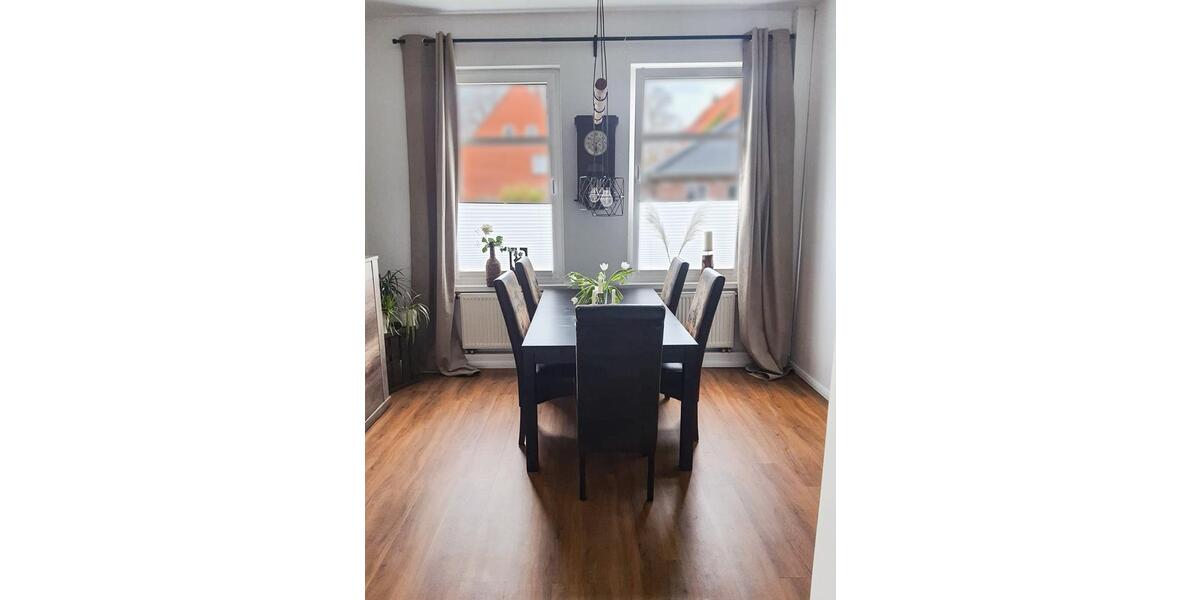 Einfamilienhaus Wittmund - 5 Zimmer, 126 m&sup2;, 975&euro; | Angebot:26234555