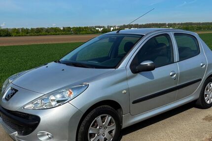 Peugeot 206 43.200 km 4.200 &euro; Mannheim 68259