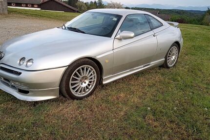Alfa Romeo GTV 154.850 km 5.600 &euro; Altenmarkt an der Alz 83352