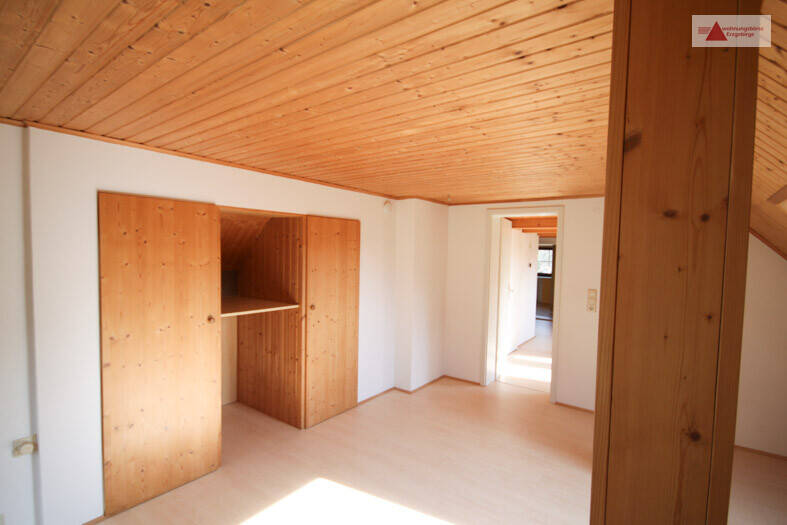 Einfamilienhaus Annaberg-Buchholz OT Buchholz Annaberg - 4 Zimmer, 160 m&sup2;, 800&euro; | Angebot:26686648