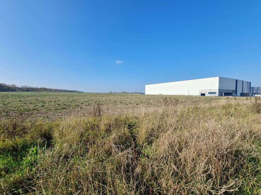 Grundstück in Kremmen 770.000 € 9997 m²