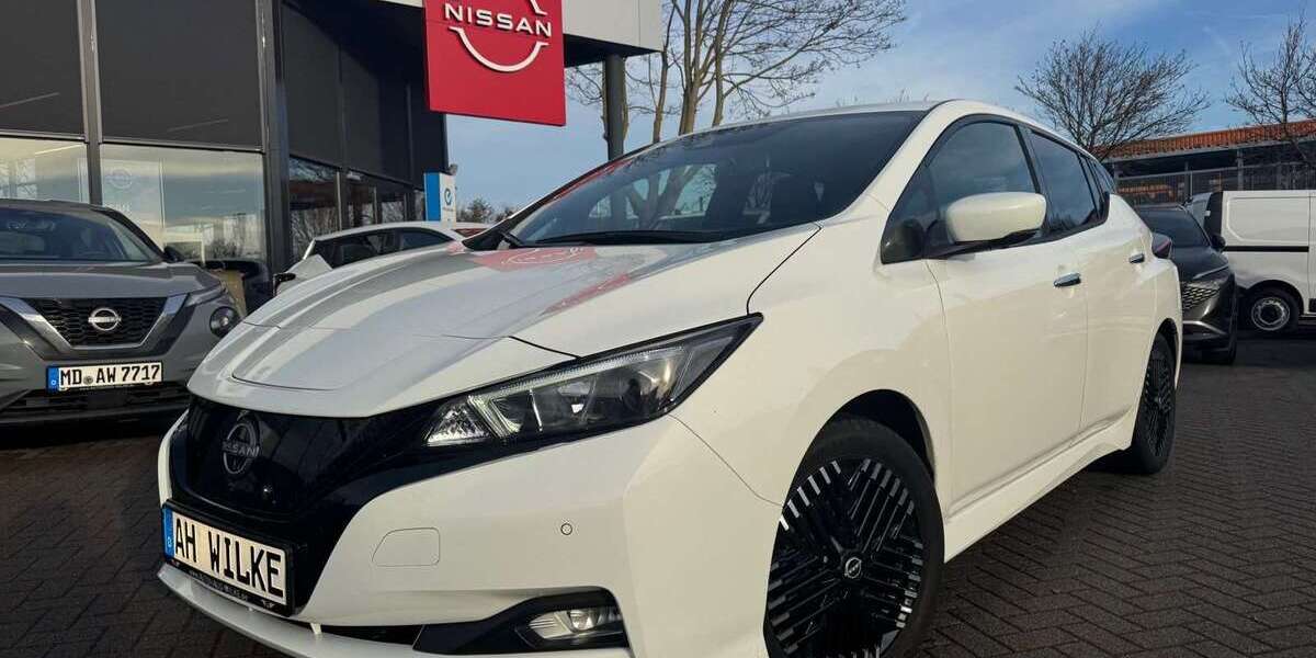 Nissan Leaf 21.138 km 16.490 &euro; Magdeburg 39120