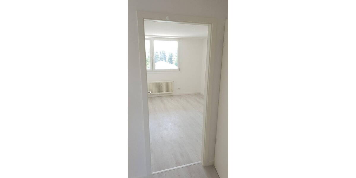 Etagenwohnung Ottobrunn - 3 Zimmer, 84 m&sup2;, 1.700&euro; | Angebot:26233619