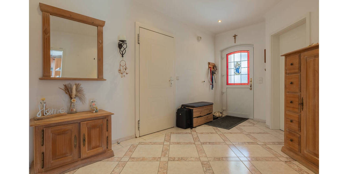 Einfamilienhaus Bad Füssing / Würding Bad Füssing - 8 Zimmer, 260 m&sup2;, 850.000&euro; | Angebot:26675095