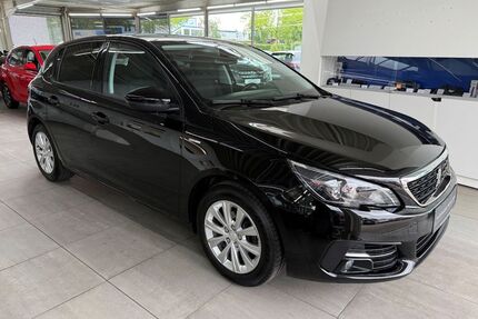 Peugeot 308 95.000 km 8.990 &euro; Braunschweig 38116