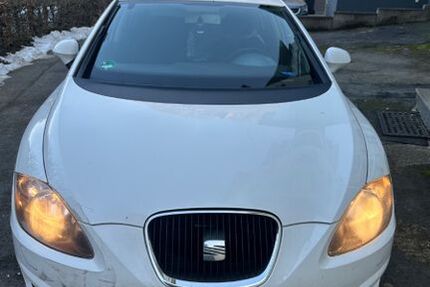 Seat Leon 244.877 km 2.800 &euro; Dillenburg 35683