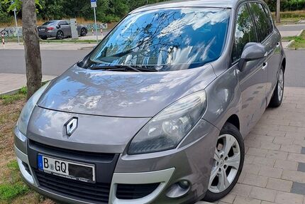 Renault Scenic 156.000 km 4.150 &euro; Berlin 13583
