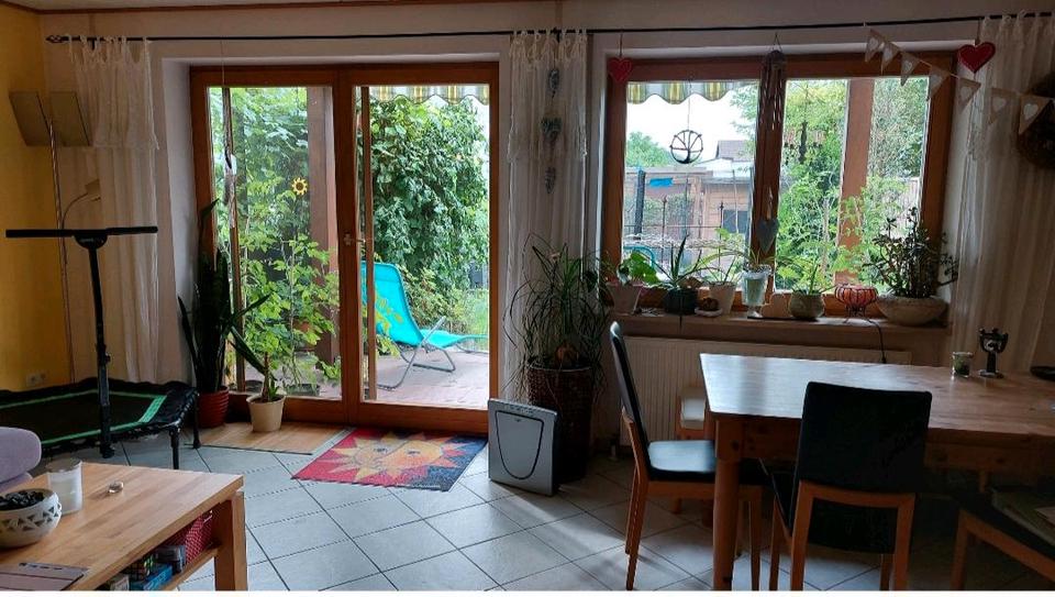 Reihenhaus Pfreimd - 6 Zimmer, 120 m&sup2;, 320.000&euro; | Angebot:26822103