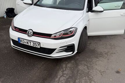 VW Golf 86.000 km 21.500 &euro; Koblenz 56070