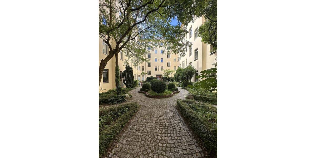 Etagenwohnung Berlin Moabit - 2 Zimmer, 81 m&sup2;, 335.000&euro; | Angebot:26703053