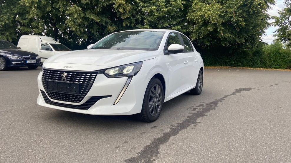 Peugeot 208 20.228 km 13.490 € Freiberg 09599