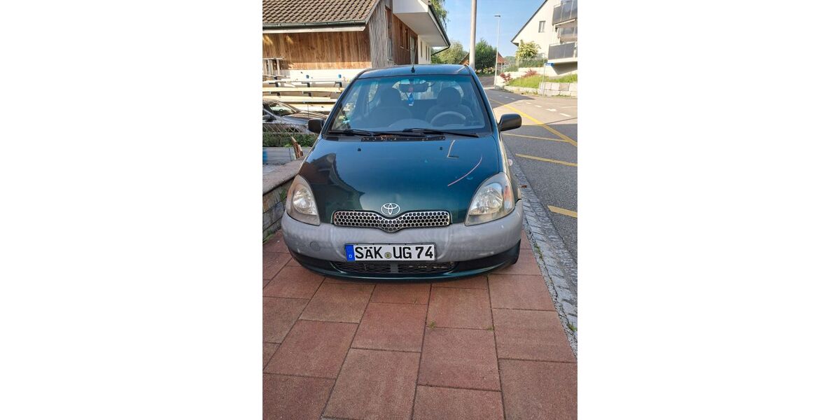 Toyota Yaris 190.000 km 850 &euro; Bad Säckingen 79713