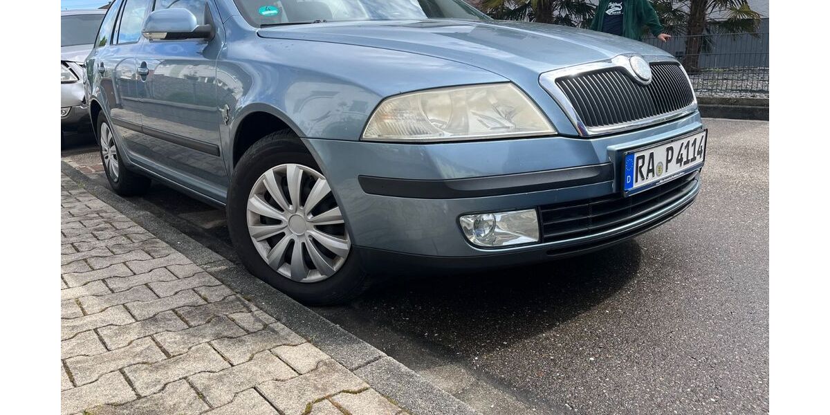 Skoda Octavia 300.000 km 2.799 &euro; Sinzheim 76547