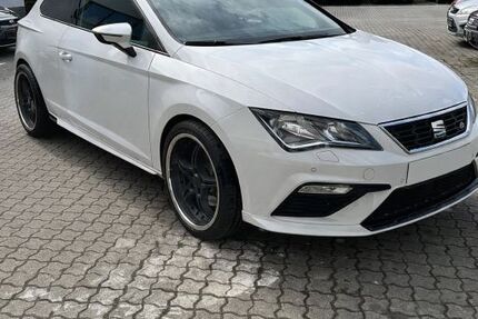 Seat Leon 169.000 km 10.599 &euro; Gerlingen 70839