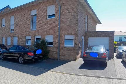 Haus Erkelenz - 4 Zimmer, 114 m&sup2;, 1.300&euro; | Angebot:26688658