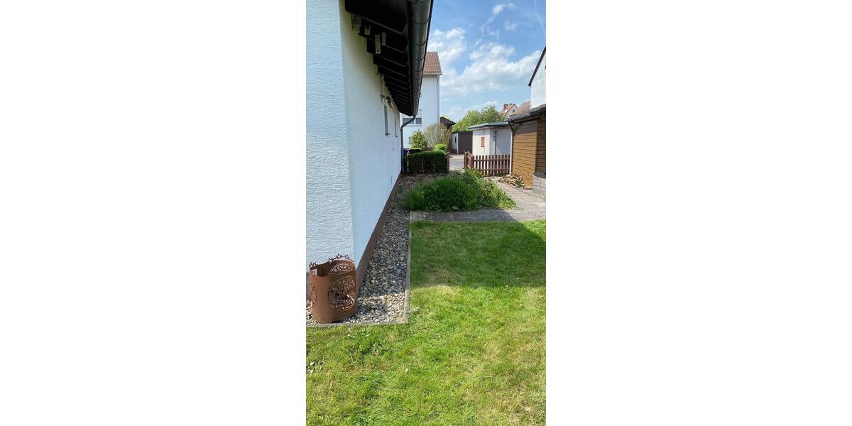 Einfamilienhaus Borken (Hessen) - 5 Zimmer, 122 m&sup2;, 400.000&euro; | Angebot:26578045