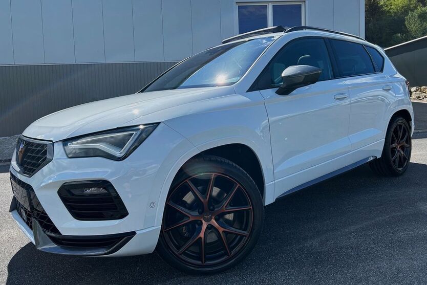 Cupra Ateca 68.890 km 29.240 € Amstetten 73340