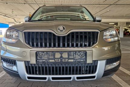 Skoda Yeti 126.000 km 9.900 &euro; Grambow 17322