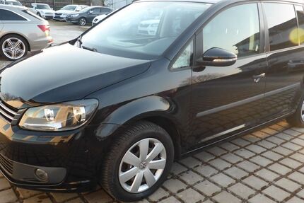 VW Touran 203.000 km 5.990 &euro; Wolfenbüttel 38304