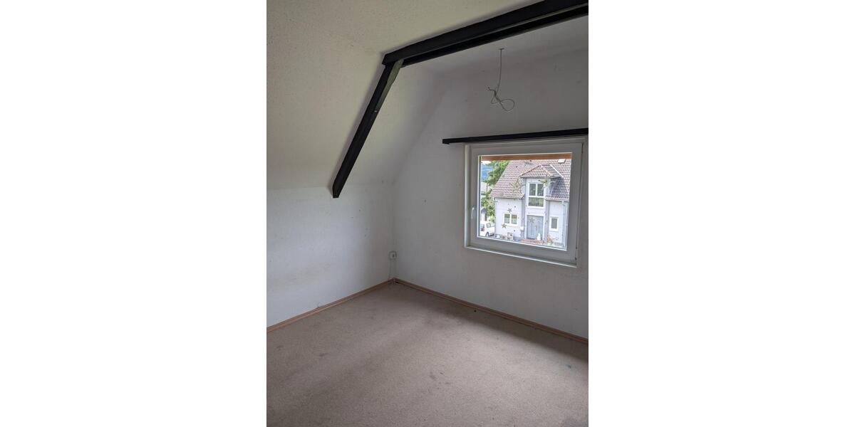 Großes Haus mit Keller und Garten nähe Hennef Uckerath 6 zimmer