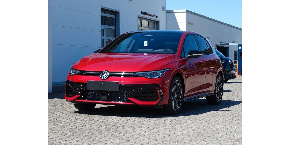VW Golf 1.500 km 40.890 &euro; Meißen 01662