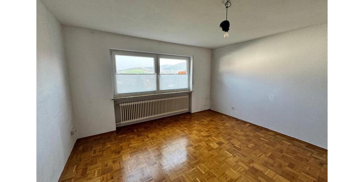 Etagenwohnung Rotenburg an der Fulda - 2 Zimmer, 65 m&sup2;, 700&euro; | Angebot:25451632