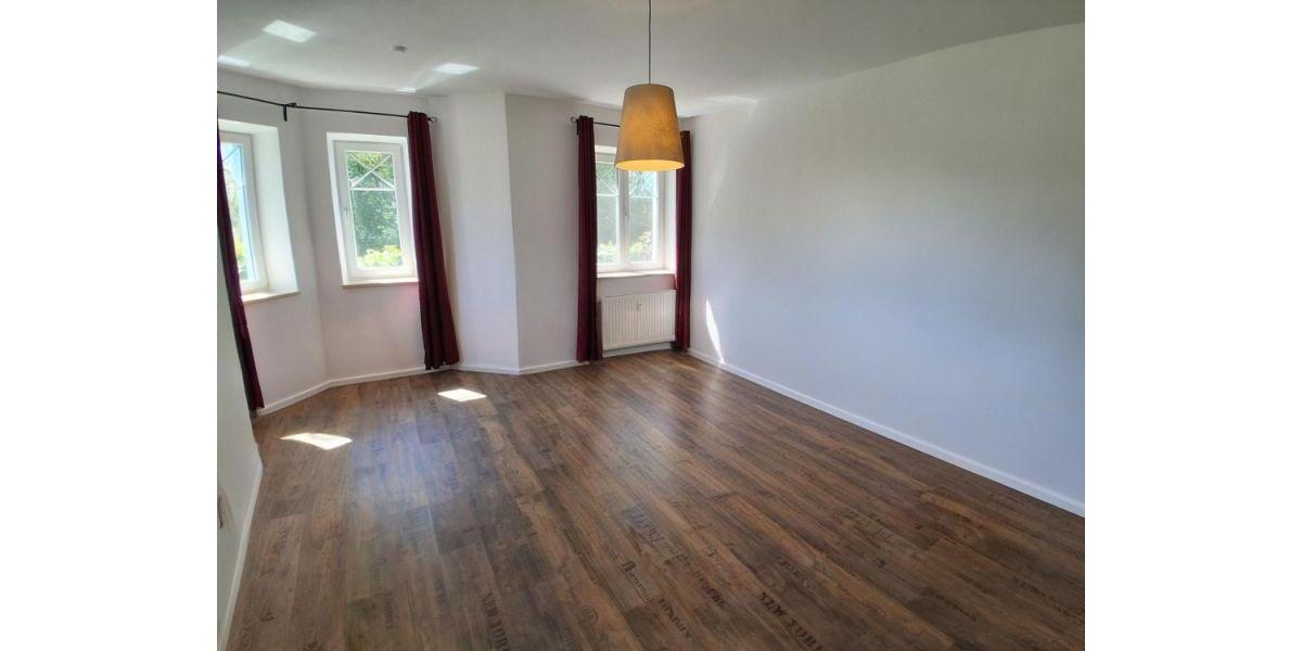 Erdgeschoßwohnung Wolnzach - 2 Zimmer, 95 m&sup2;, 1.100&euro; | Angebot:25655649