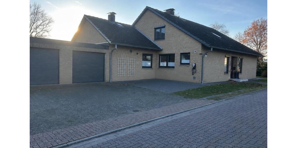 Etagenwohnung Rosche - 6 Zimmer, 242 m&sup2;, 234.000&euro; | Angebot:26795671