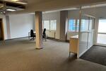 Attraktive Gewerbehalle mit Büroflächen in zentraler Lage zu vermieten zimmer