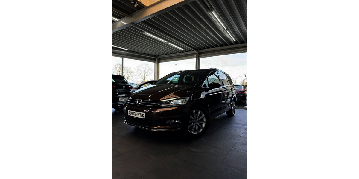 VW Touran 100.860 km 17.490 &euro; Wahlstedt 23812