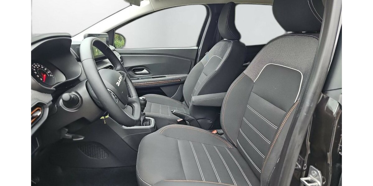 Dacia Sandero III Stepway Expression TCe 100 LPG 58.647 km 14.990 &euro; Schwalbach/Taunus 65824