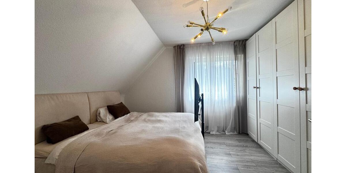 Doppelhaushälfte Hennef (Sieg) - 4 Zimmer, 120 m&sup2;, 1.500&euro; | Angebot:25718119