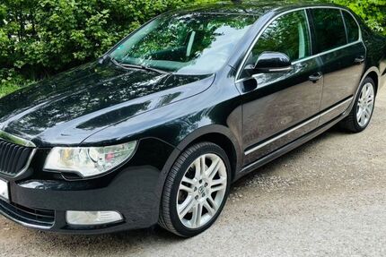 Skoda Superb 90.643 km 11.949 &euro; Diedorf 86420