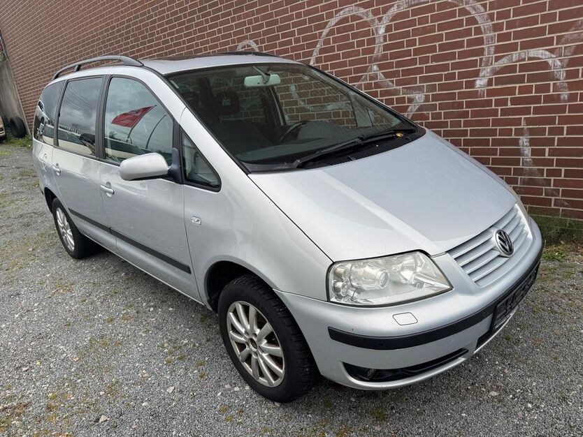 VW Sharan 298.700 km 1.990 € Hamburg 22113
