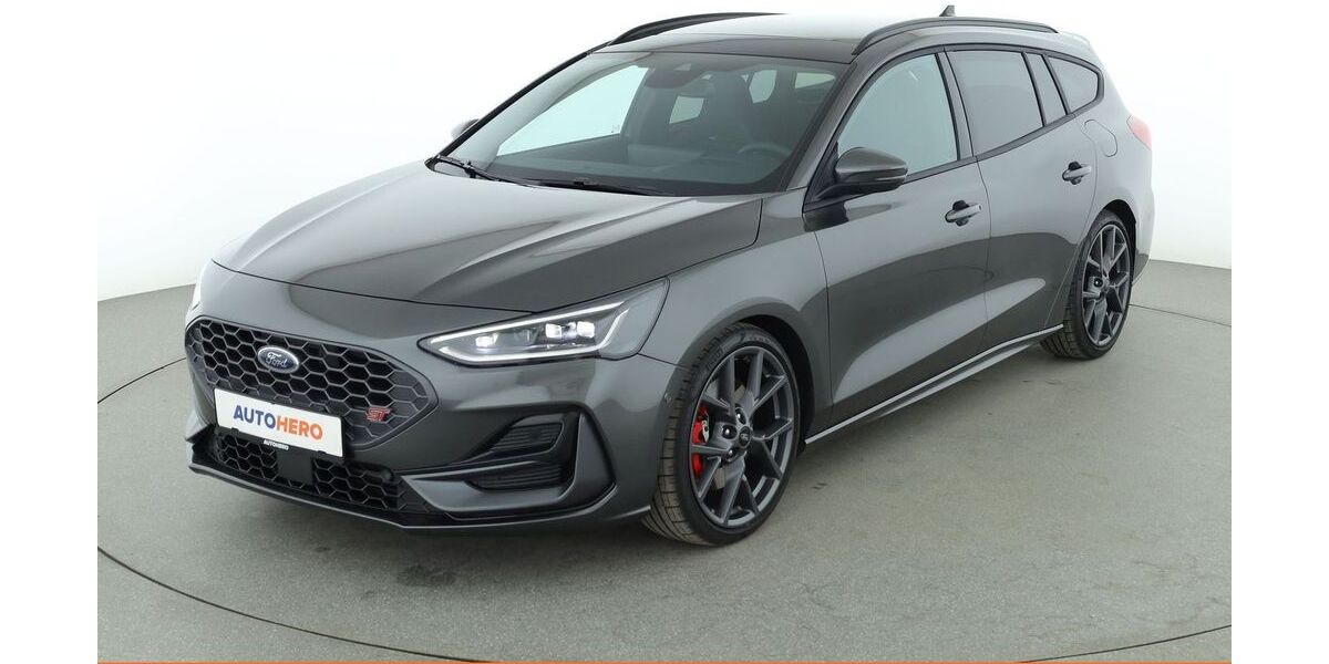 Ford Focus 8.181 km 33.920 &euro; Dresden 01187