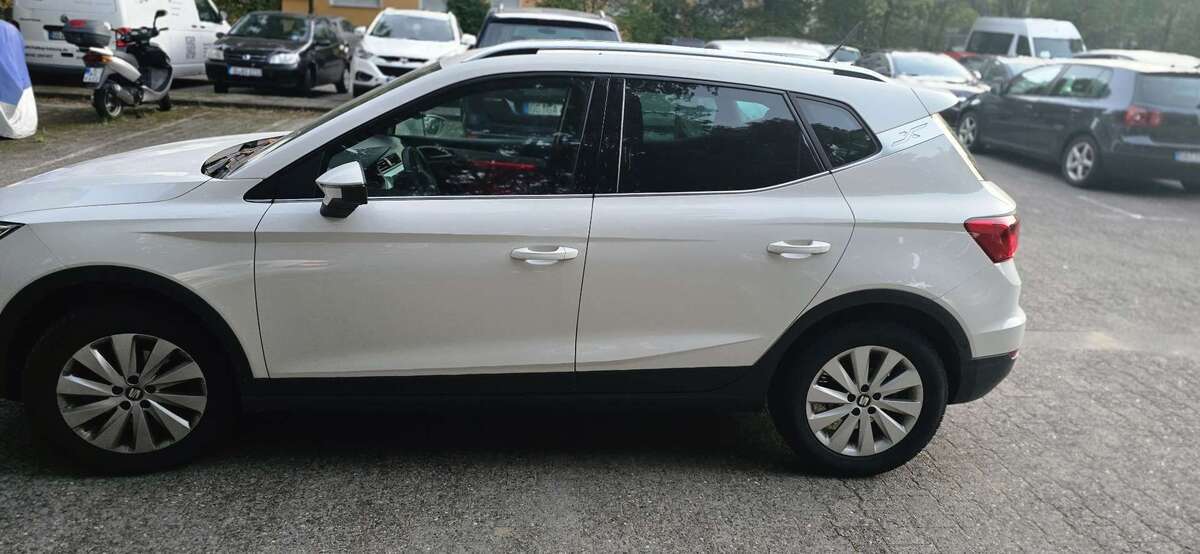Seat Arona 99.000 km 11.800 € Rüsselsheim am Main 65428