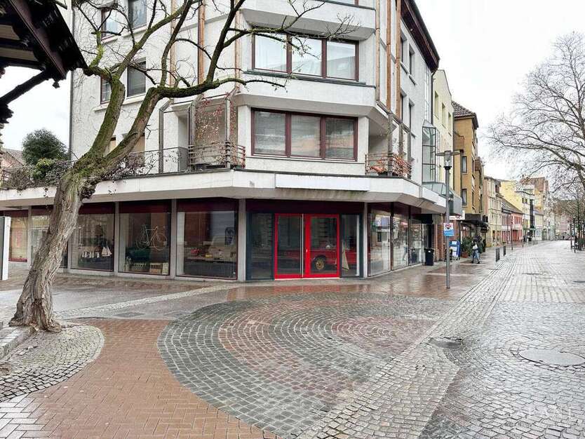 Büro in Pforzheim 390.000 € 198 m²